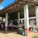 Au marché d'un petit village