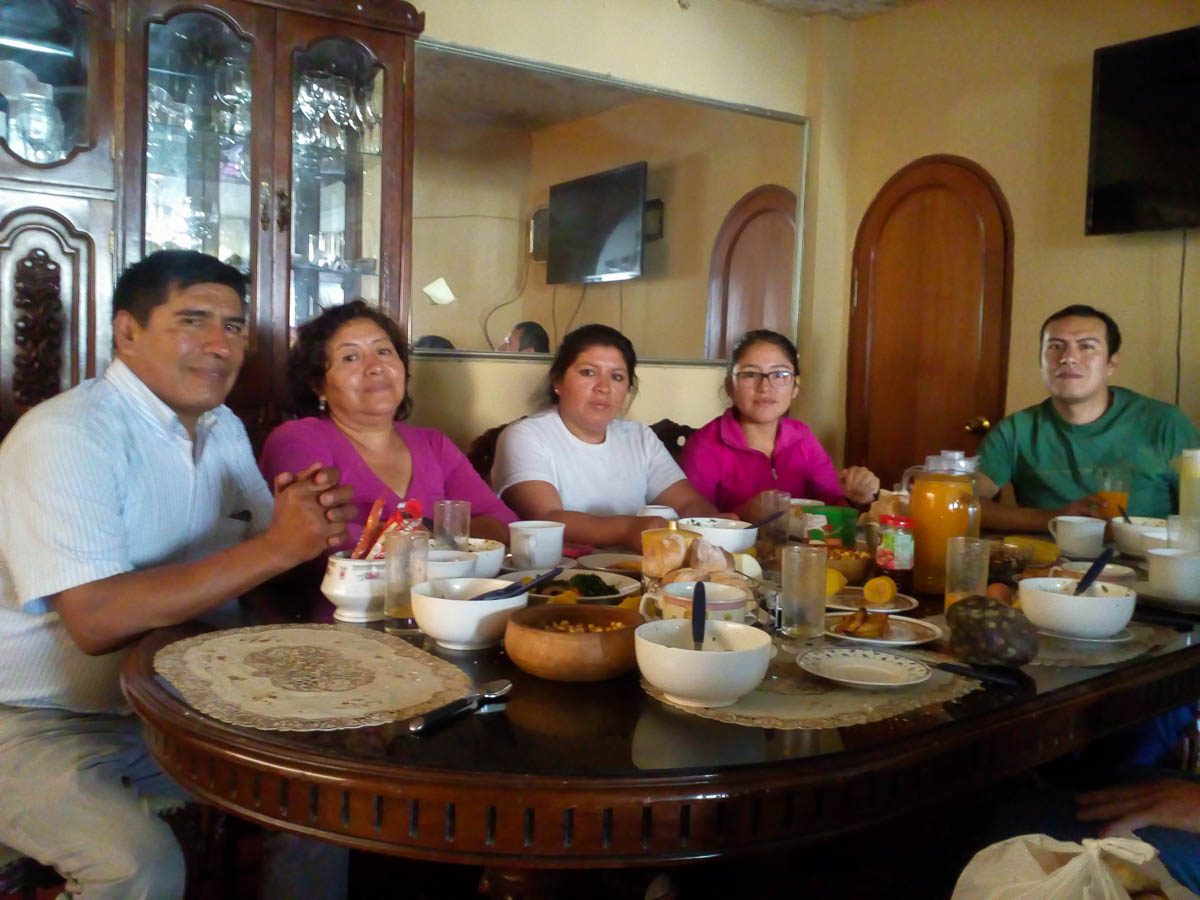 Arturo, Fanny, Midori, Lola, Arturo jr