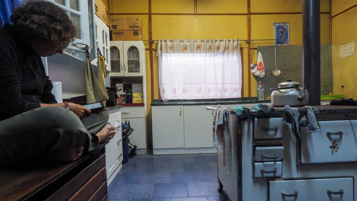 Dans la cuisine des bomberos de Neltume
