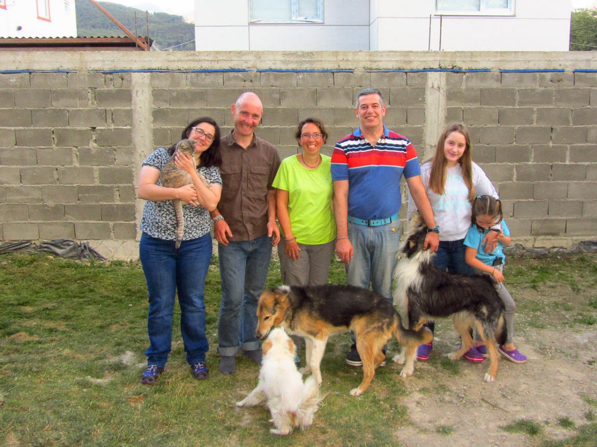 Avec nos hôtes Diego, Marcela, Aurelia et Emilia